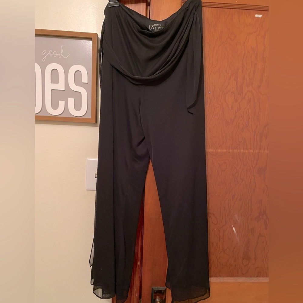 Beautiful dress pant 💕